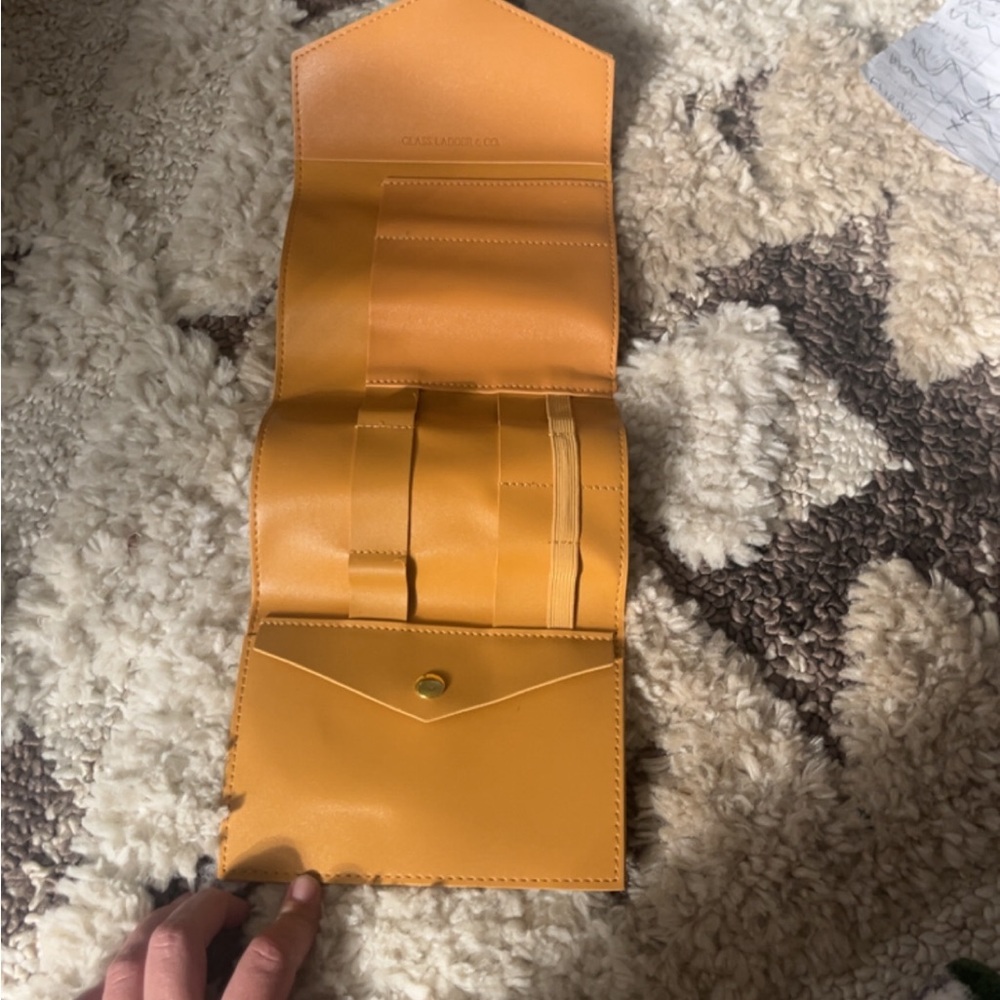 Yellow travel organizer